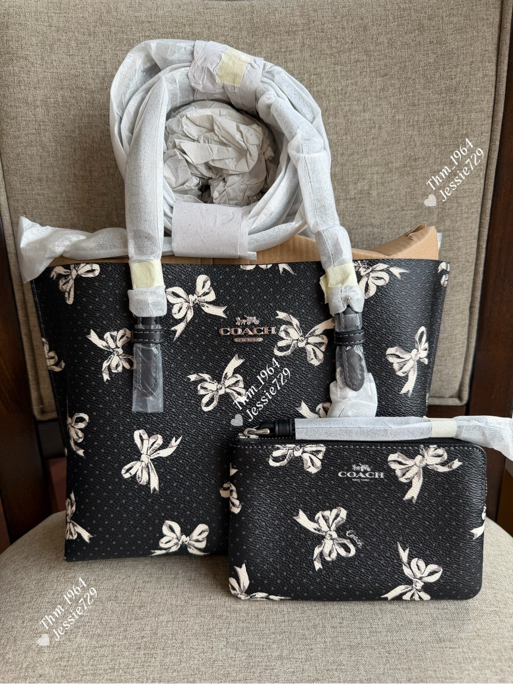 NWT！2PCS COACH Mollie Tote Bag 25 With Bow Print（CY648）And Wristlet（CCZ41）